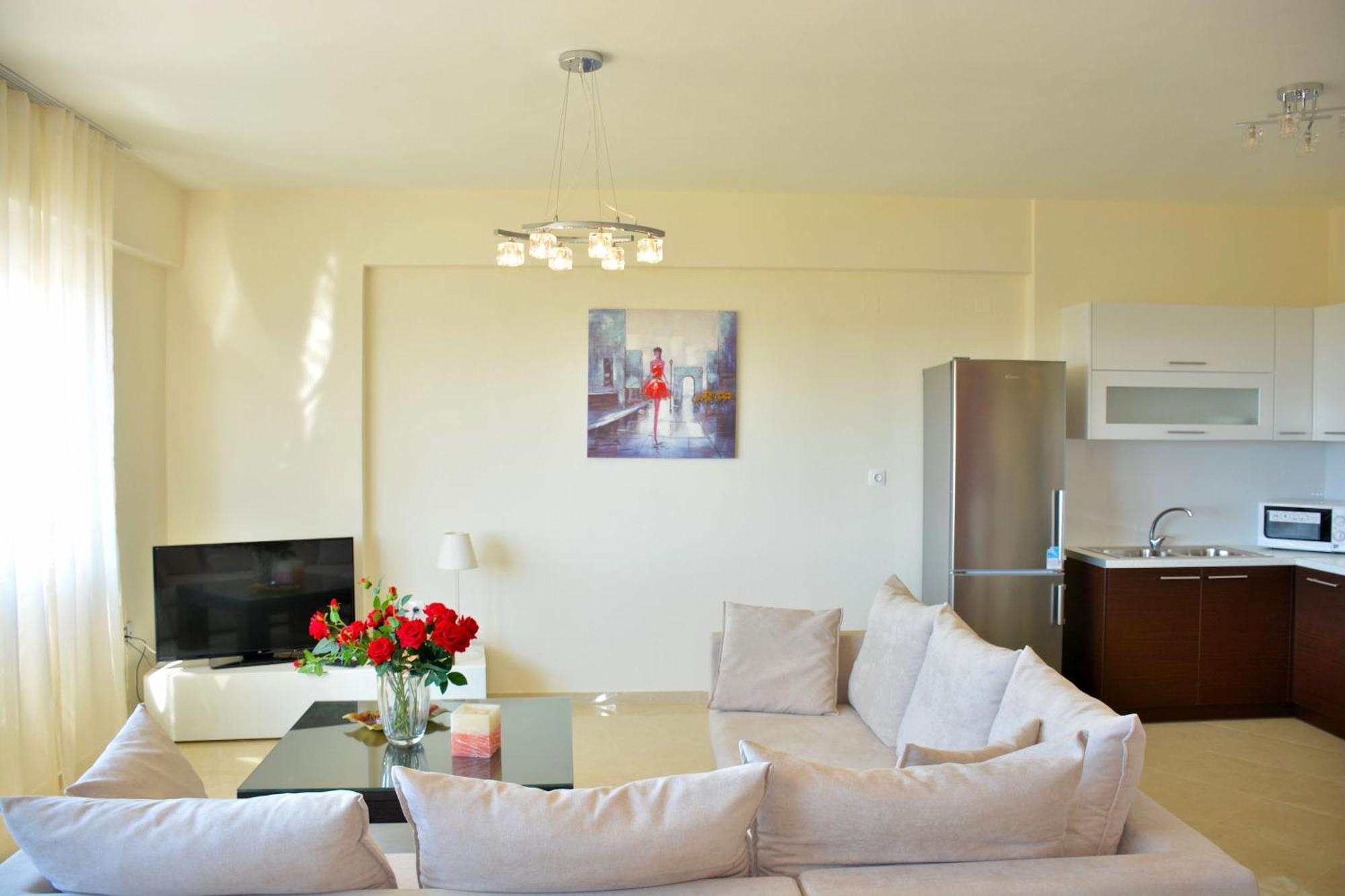 Luxury Suites In Stavromenos Zewnętrze zdjęcie