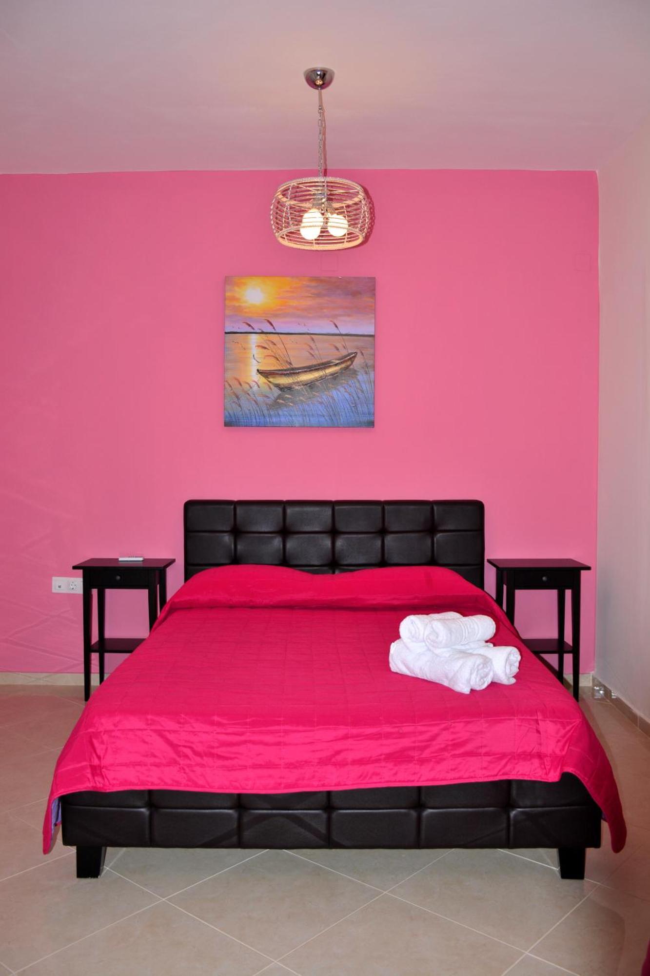 Luxury Suites In Stavromenos Zewnętrze zdjęcie