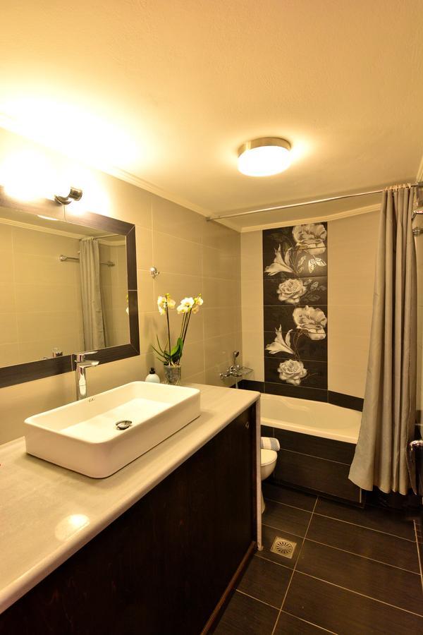 Luxury Suites In Stavromenos Zewnętrze zdjęcie